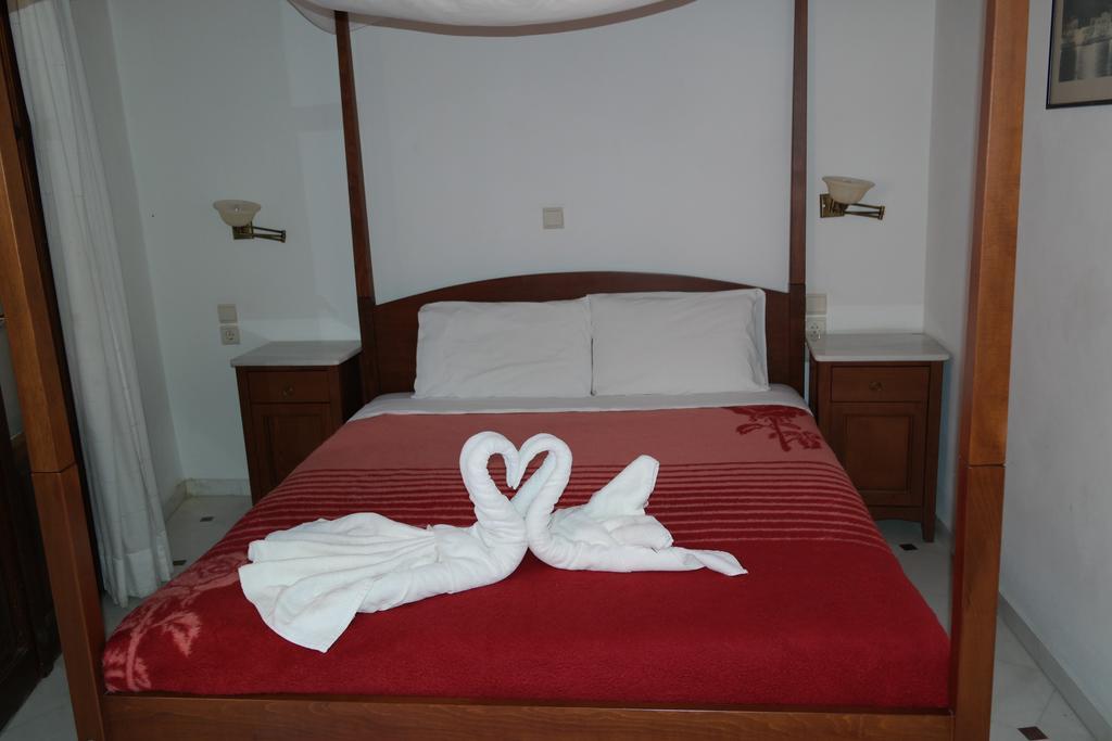 Xenon Apartments Hriszí Aktí Haniá Szoba fotó